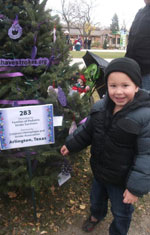 HISTORY-DEC2011 Child with CHASA Christmas tree