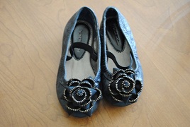 Different Sized Feet Shoe Exchange